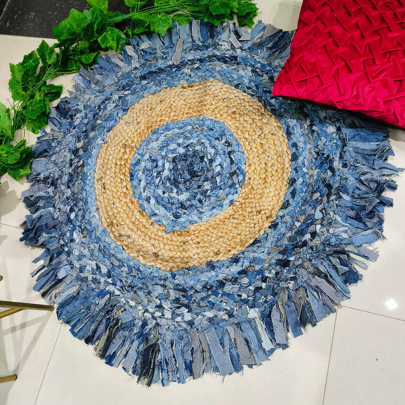 Handmade Braided Jute & Denim Rug in Round with Small Circle Pattern