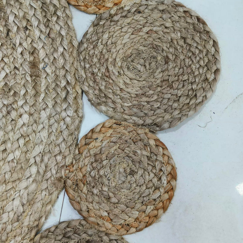 Handmade Braided Jute Rug in Round with Small Circle Pattern