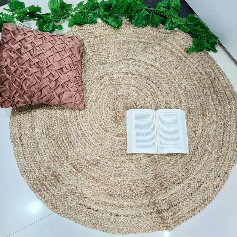 Handmade Braided Jute Rug in Round with Small Circle Pattern