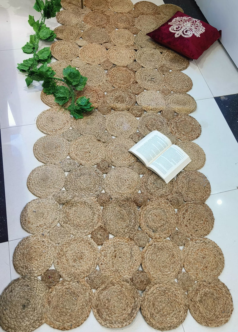 Handmade Braided Jute Rug in Rectangle with Small Circle Pattern