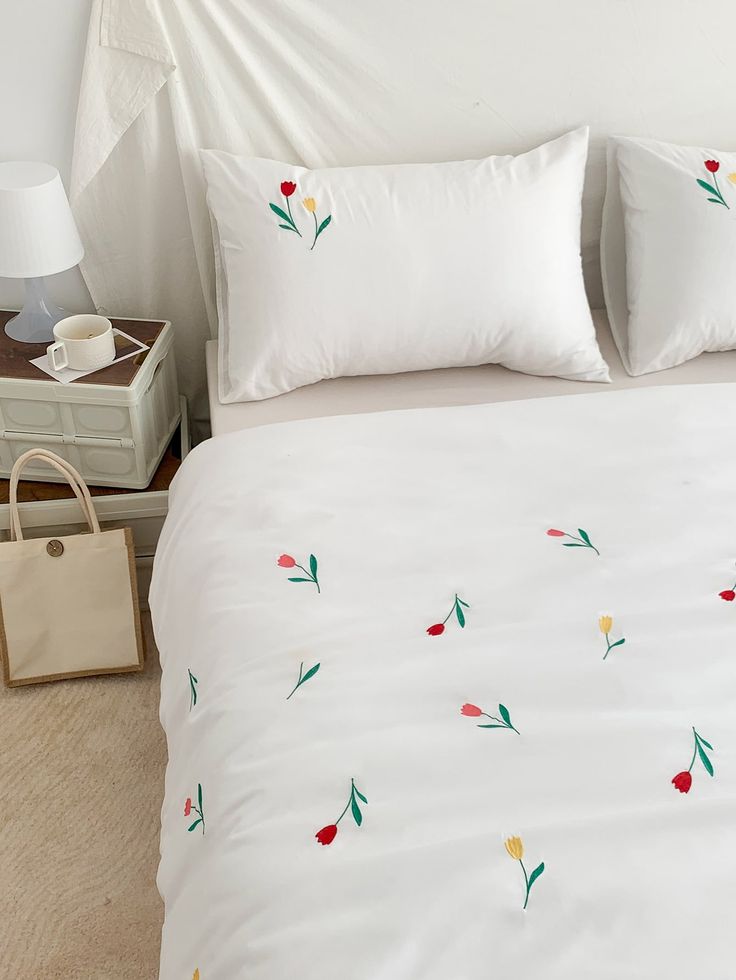 Floral Bloom Embroidered King Size Pure Cotton Bedsheet Set