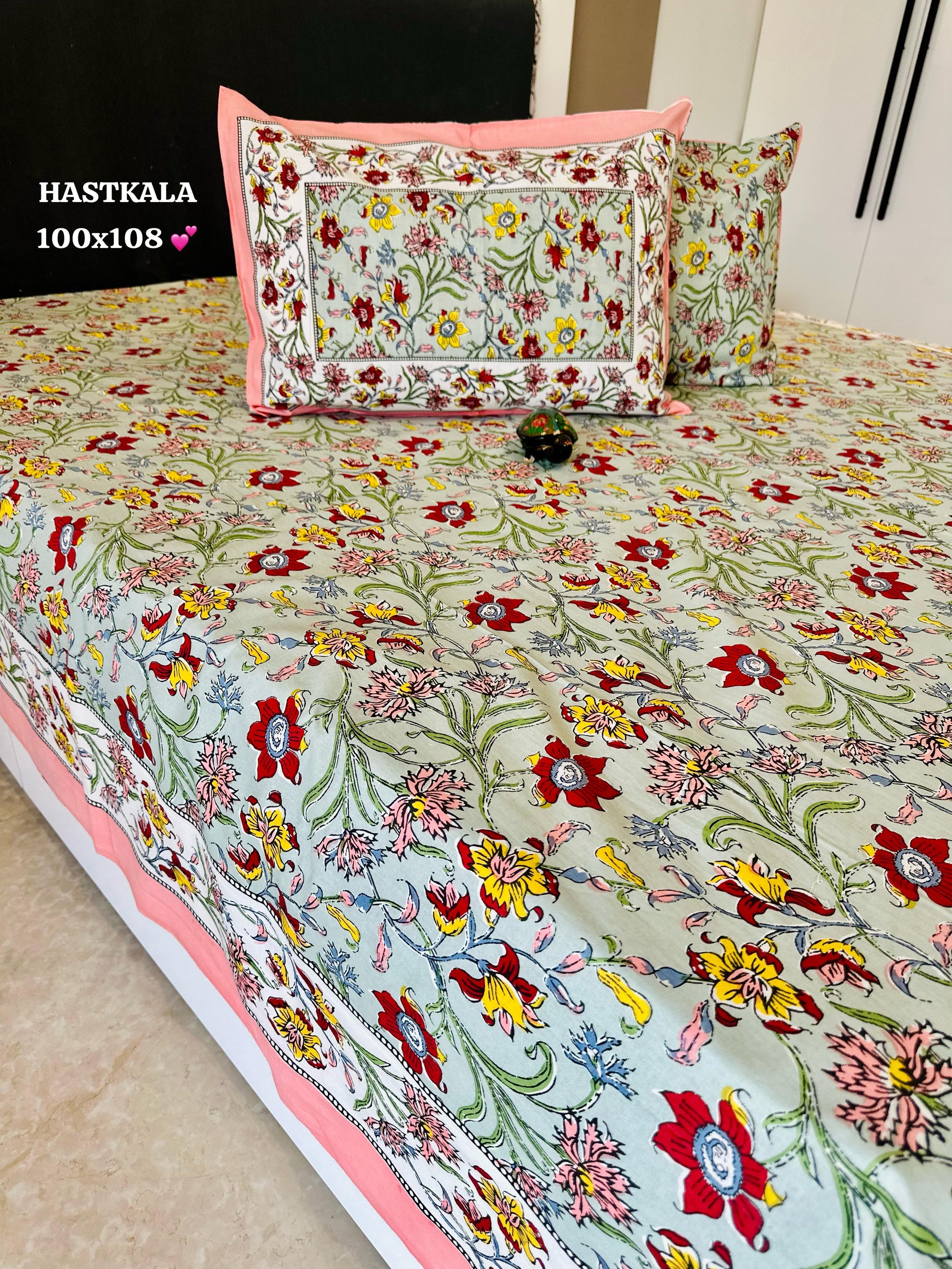 Hastkala Printed  Premium Pure Cotton King size Bed Sheets