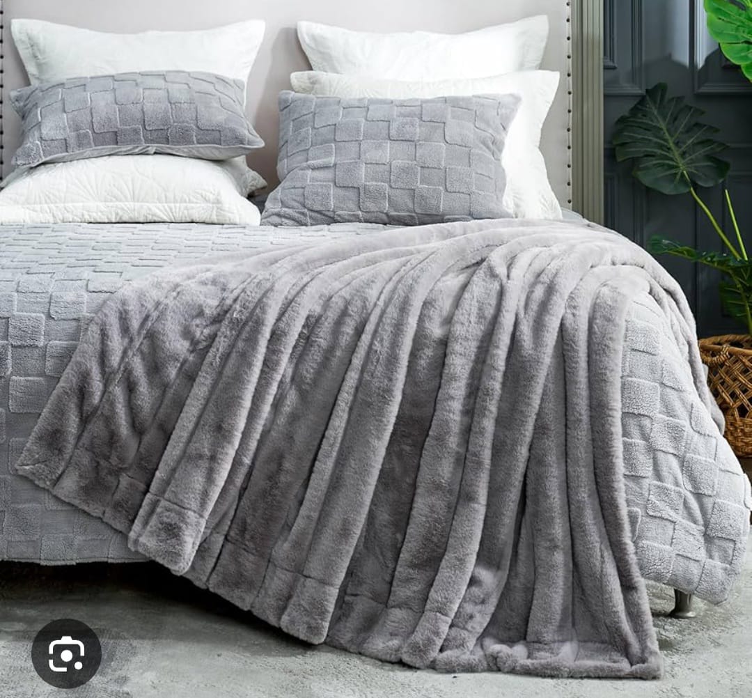 Rabbit Fur Solid Color Double Bed Premium Blanket only