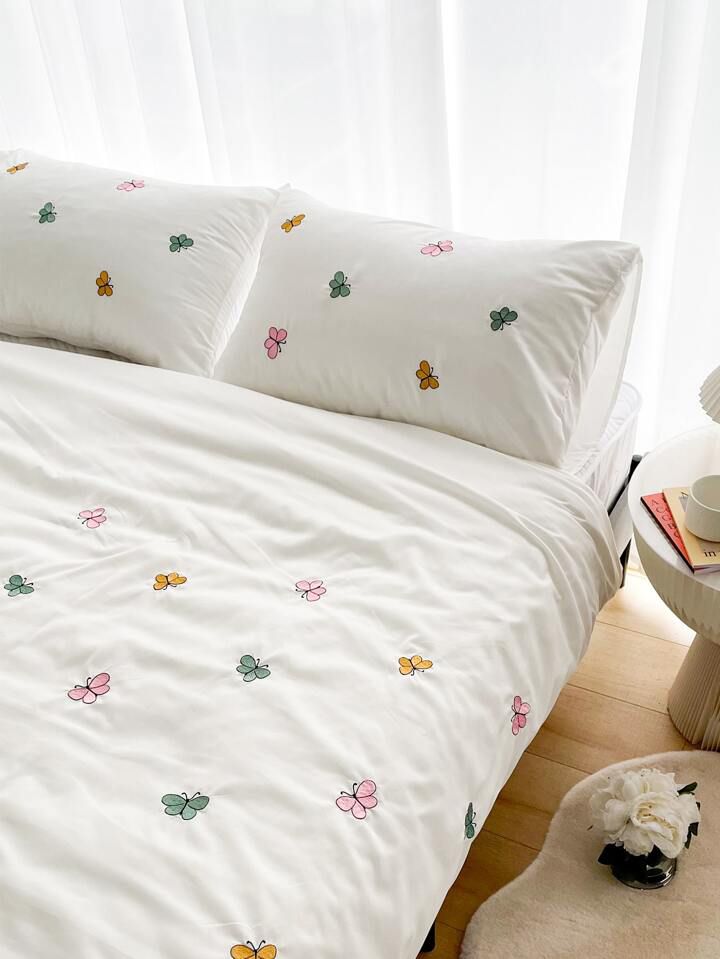 Floral Bloom Embroidered King Size Pure Cotton Bedsheet Set