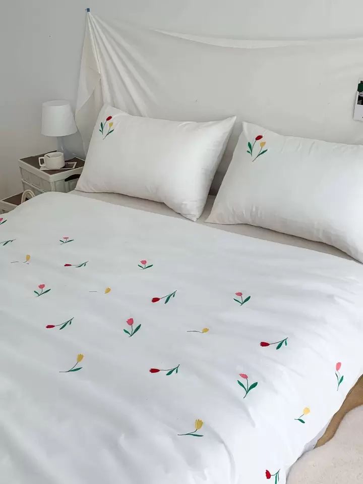 Floral Bloom Embroidered King Size Pure Cotton Bedsheet Set