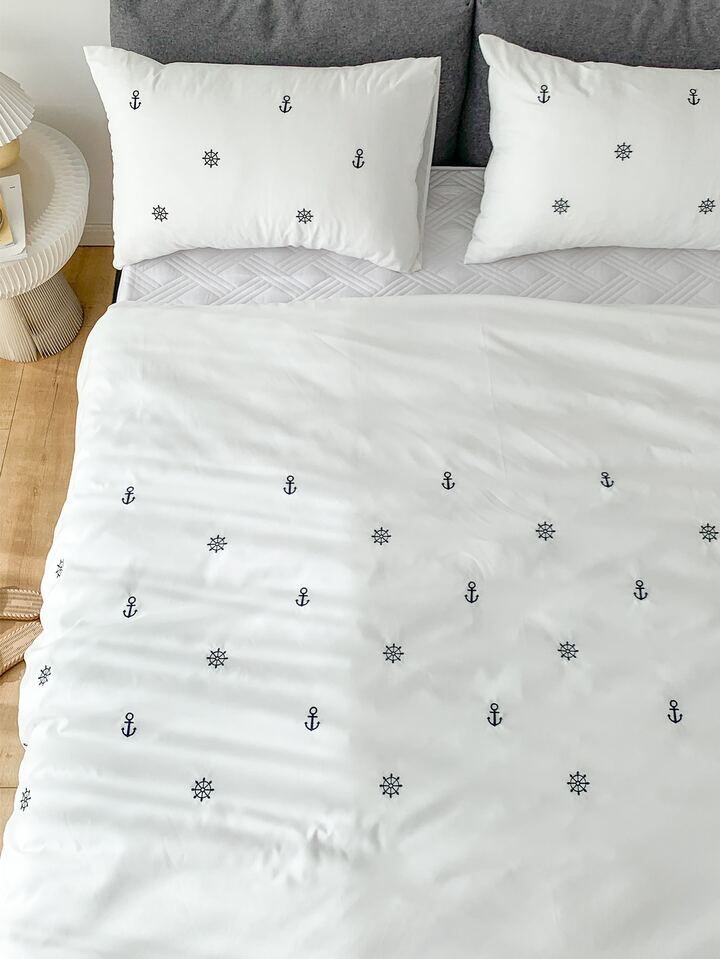 Floral Bloom Embroidered King Size Pure Cotton Bedsheet Set
