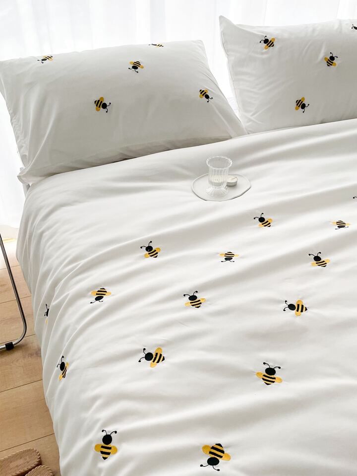 Floral Bloom Embroidered King Size Pure Cotton Bedsheet Set