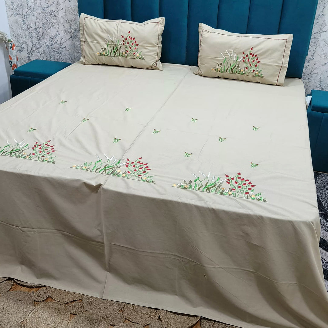 Shahi Karigari Pure Cotton Designer King-Size Beige Floral Embroidered Bedsheet