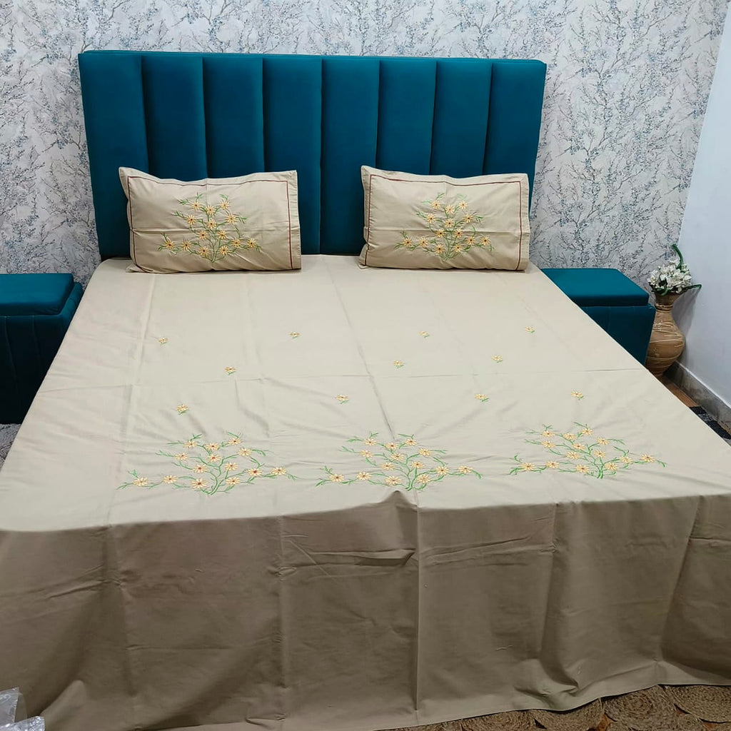 Shahi Karigari Pure Cotton Designer King-Size Beige Floral Embroidered Bedsheet