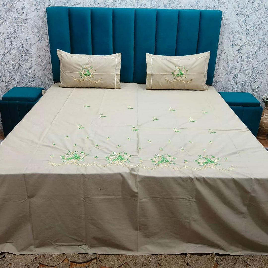 Shahi Karigari Pure Cotton Designer King-Size Beige & Green Floral Embroidered Bedsheet