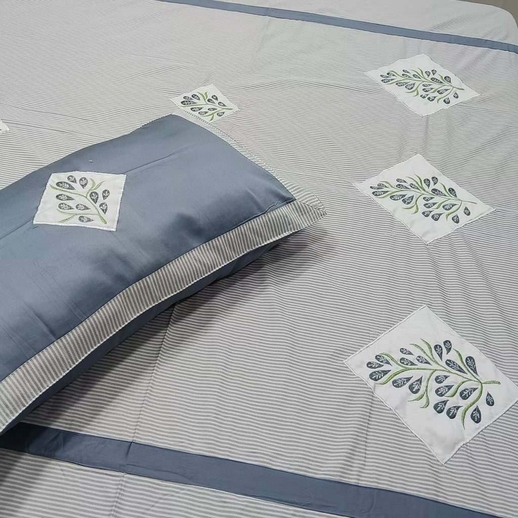 Shahi Karigari Premium Pure Cotton Designer King-Size Grey & White Floral Embroidered Bedsheet