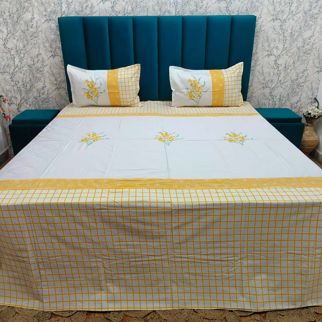 Shahi Karigari Premium Pure Cotton Designer King-Size White & Yellow Floral Embroidered Bedsheet