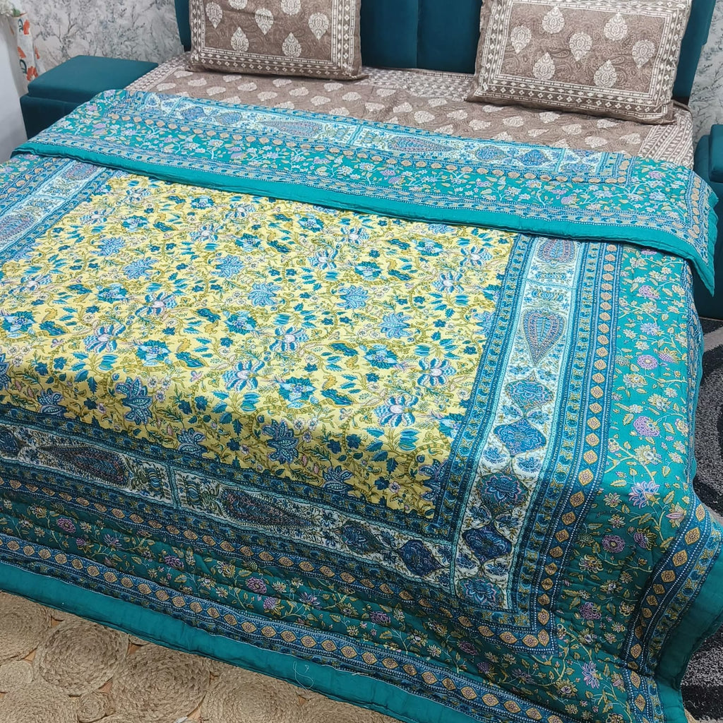 Pink Mahal Royal Floral Printed Pure Mul Mul Cotton Double Bed Quilt