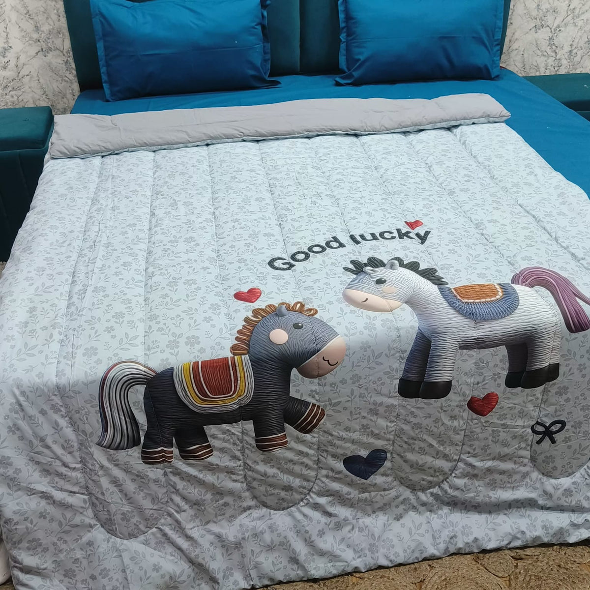 Giigle Kids Good Lucky Horse Printed Imported Cotton Comforter