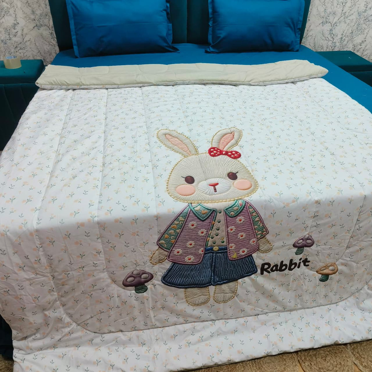 Giigle Kids Cute Bunny Floral Printed Imported Cotton Comforter