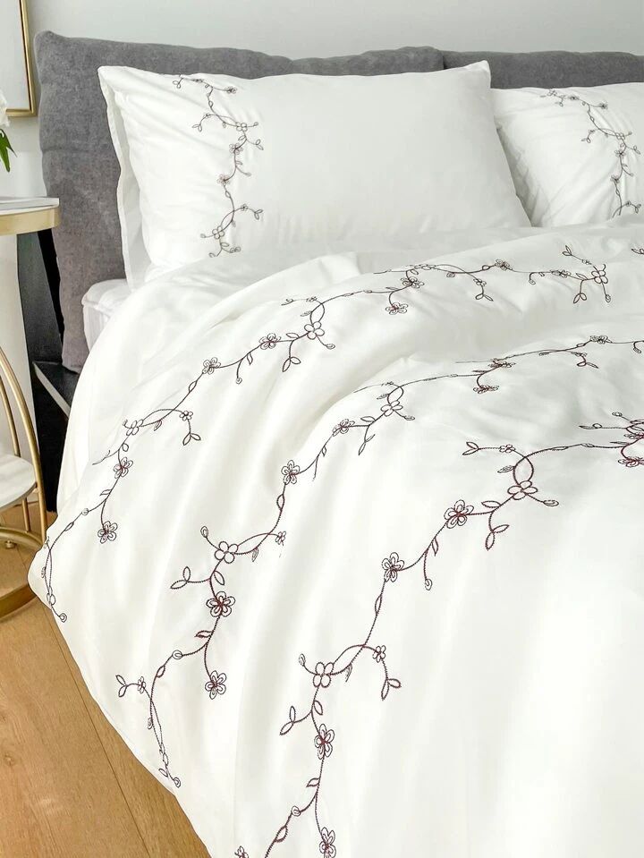 Floral Bloom Embroidered King Size Pure Cotton Bedsheet Set