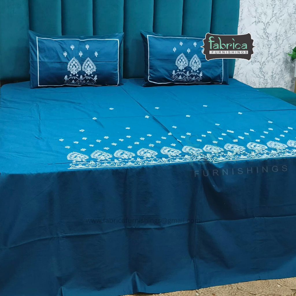 Fabby Home Designer Embroidered King Size Bedsheet Set