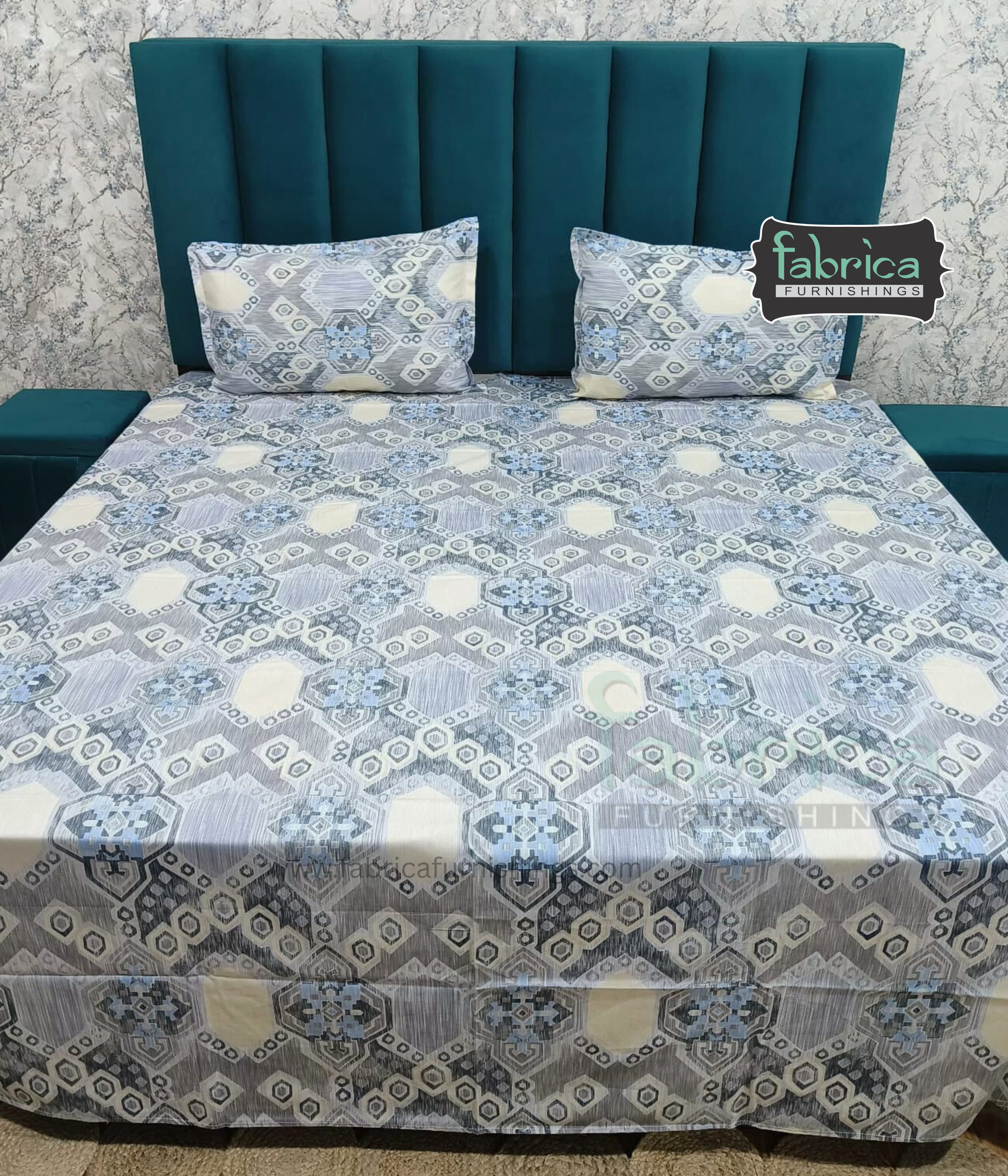 Petal Paradise Queen Size Pure Cotton Printed Bedsheet