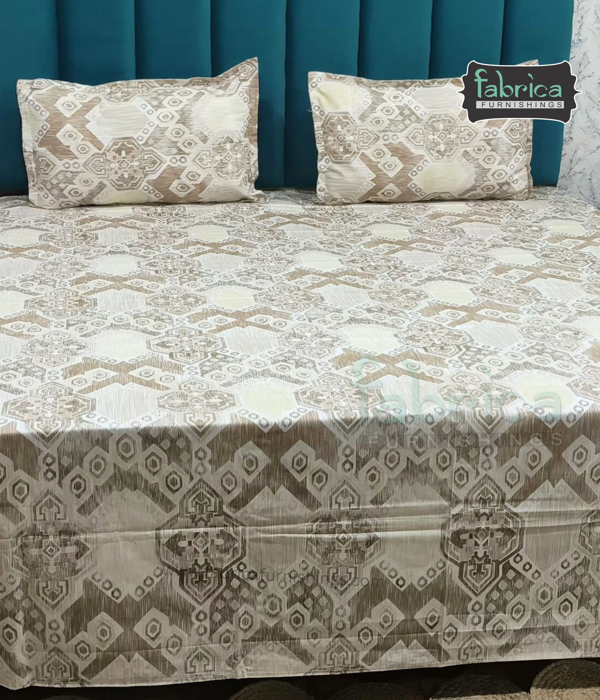 Petal Paradise Queen Size Pure Cotton Printed Bedsheet