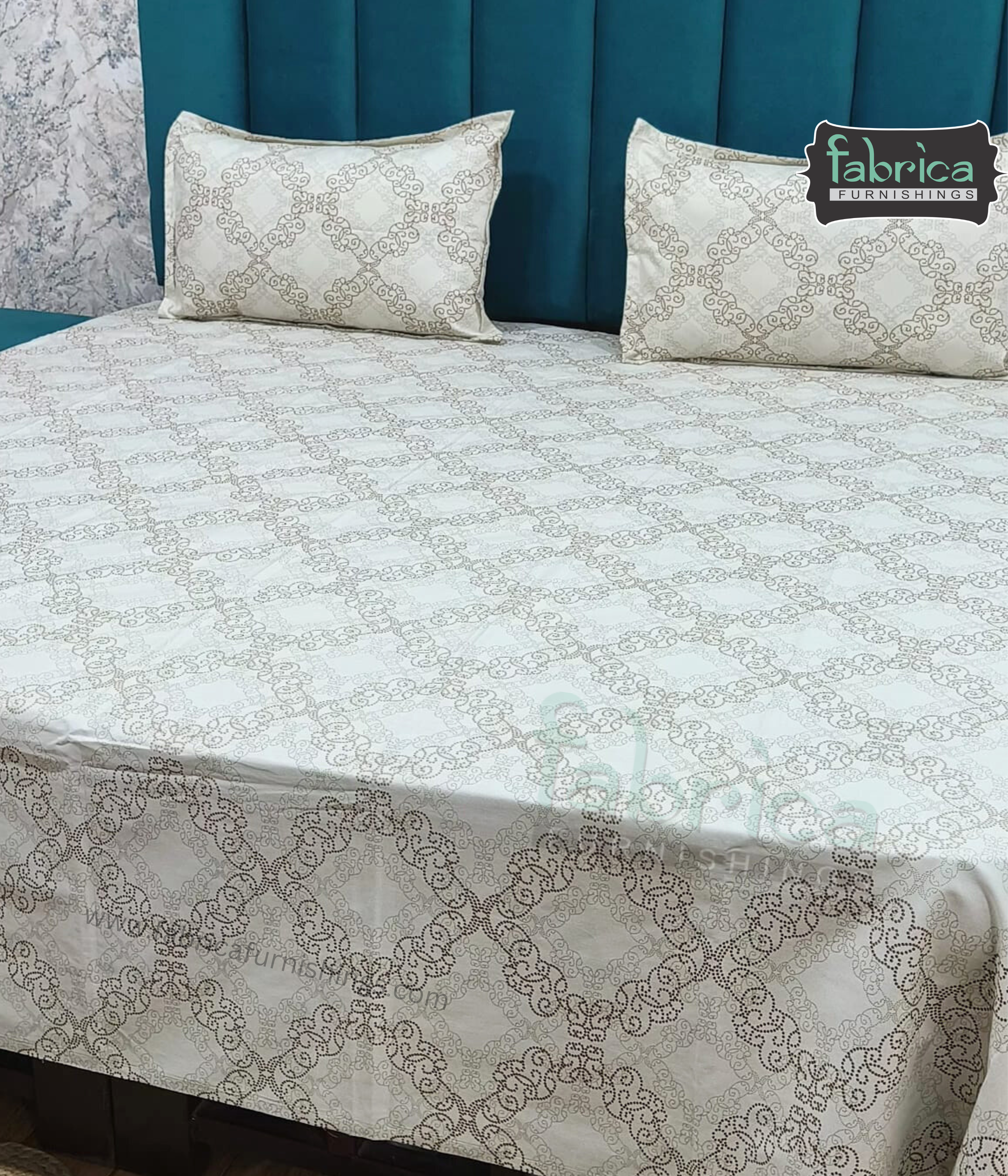 Petal Paradise Queen Size Pure Cotton Printed Bedsheet