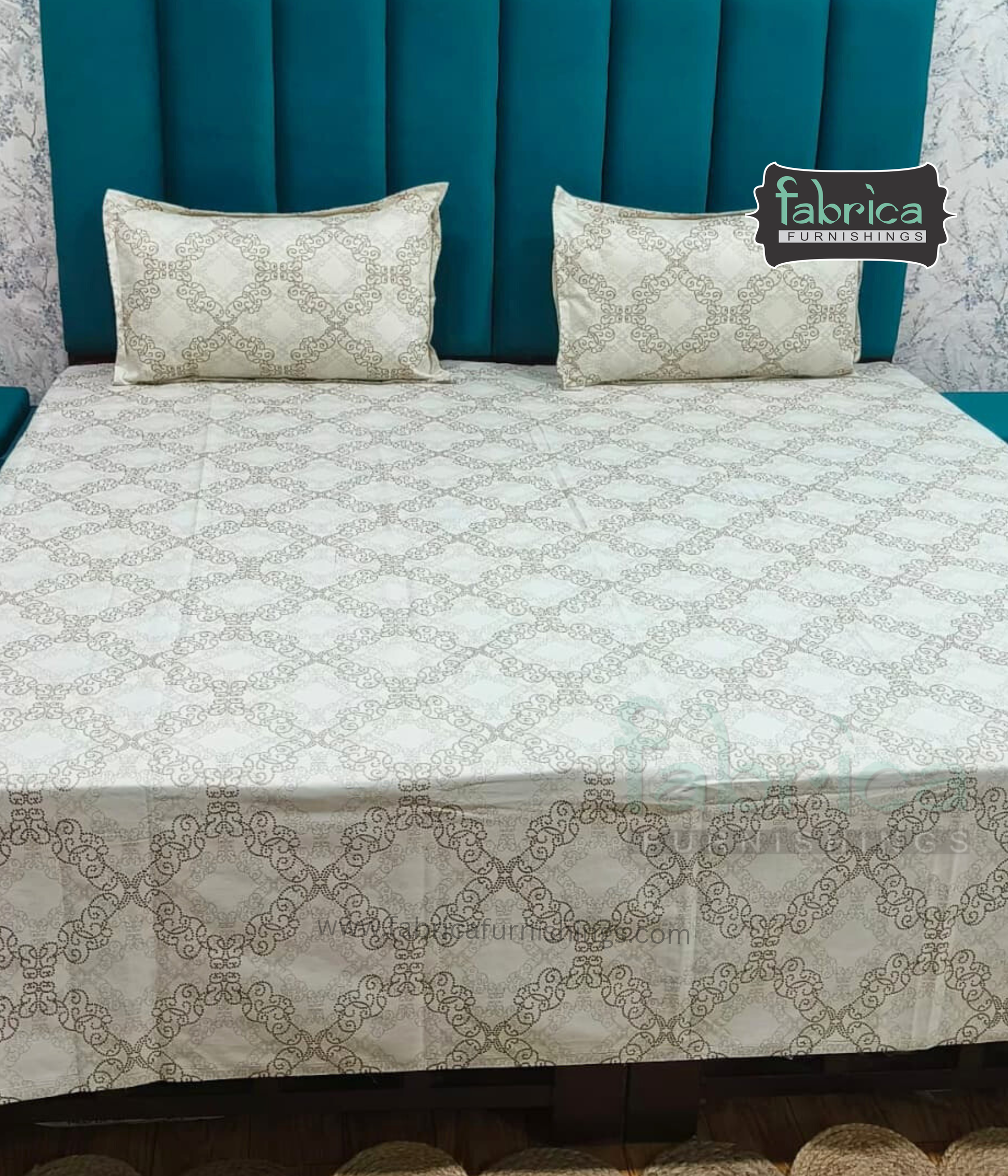 Petal Paradise Queen Size Pure Cotton Printed Bedsheet