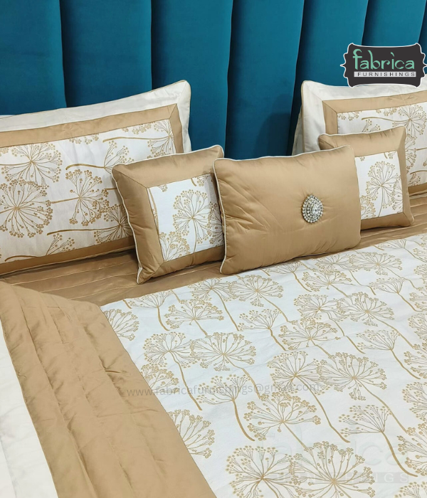 Royal Noorani Luxurious 6 -Piece Embroidered Silk Bedcover Set
