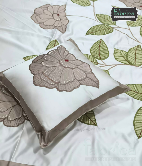Jacquard Silk Applique Work King Size Embroidered 5 Pcs Set
