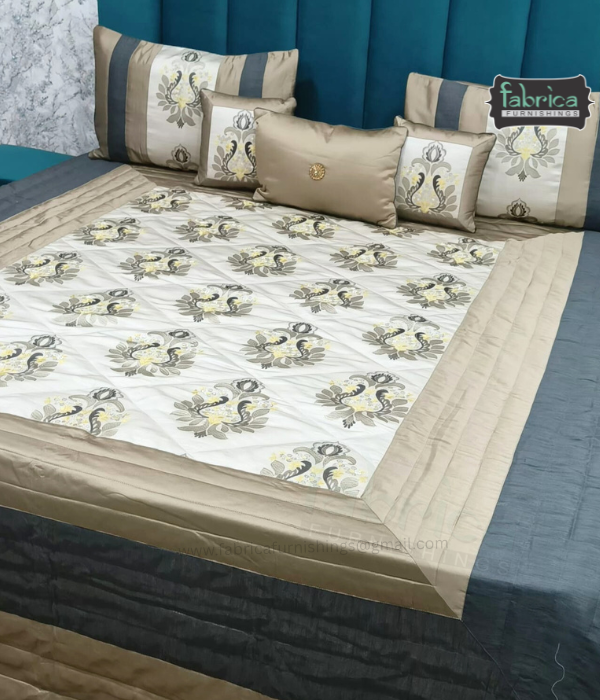 Royal Noorani Luxurious 6 -Piece Embroidered Silk Bedcover Set