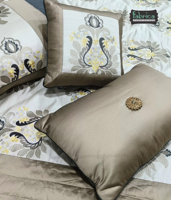 Royal Noorani Luxurious 6 -Piece Embroidered Silk Bedcover Set