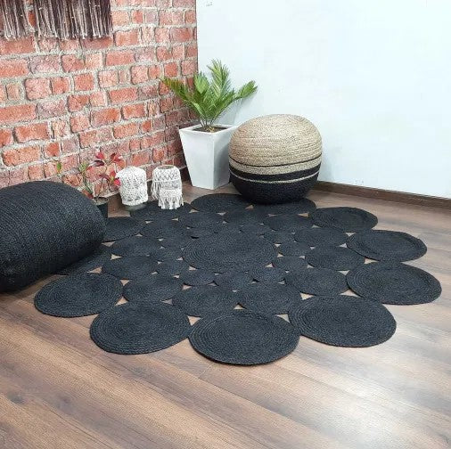 Braided Cotton Rug in Circular Round with Small Circle Pattern - 4x4 Feet (117x117 cm)