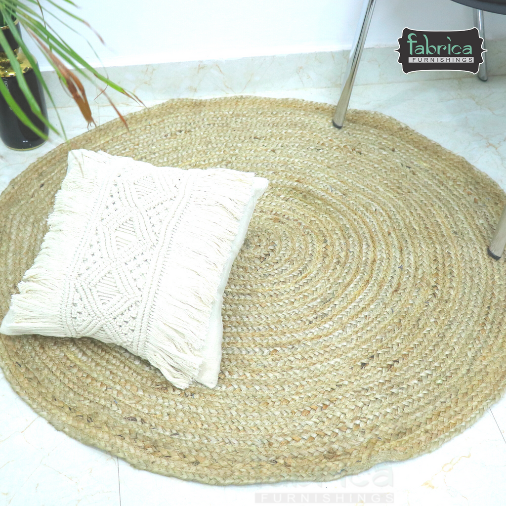 Handmade Braided Jute Rug in Round with Small Circle Pattern