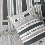 Fabby Decor Designer Embroidery Cotton Kingsize Double Bedsheet
