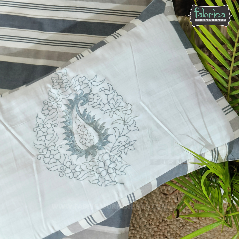 Decor Designer Mix & Match Embroidery Kingsize Double  Bedsheet
